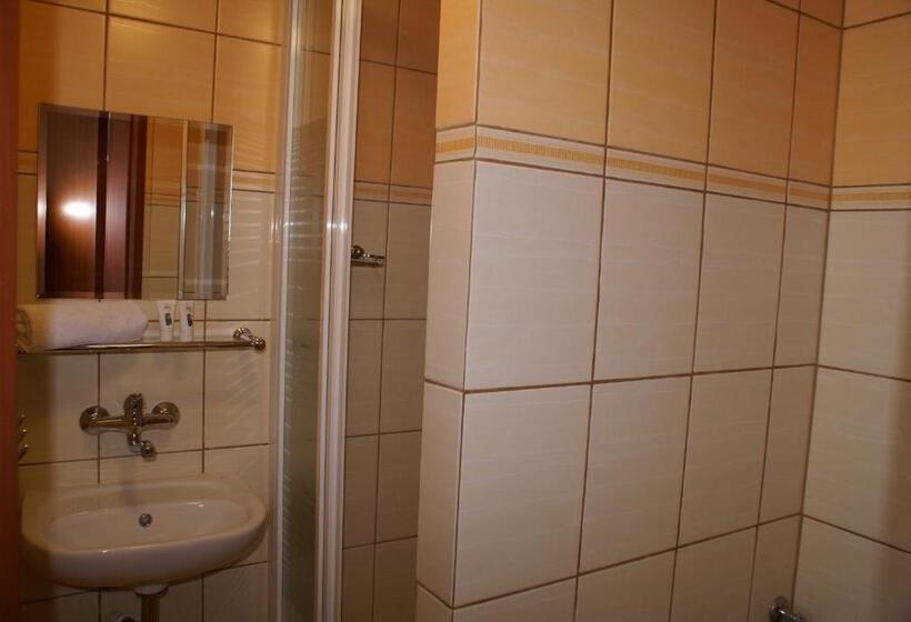 三人经典房间, Natural Mielno