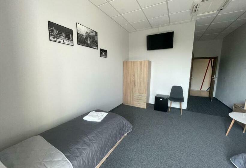 اتاق استاندارد, Aquara Radomsko