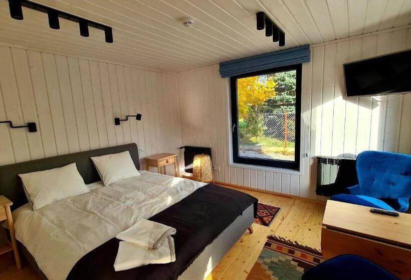 １ベッドルームアパートメント, Oberża Pod Złotym Prosiakiem