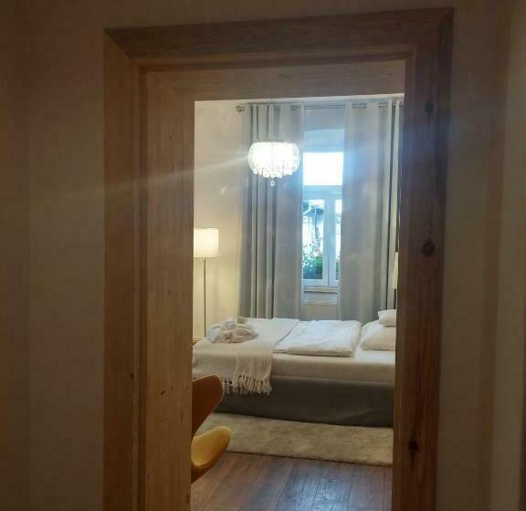 חדר דלוקס, Zajazd Karczma Zagłoba