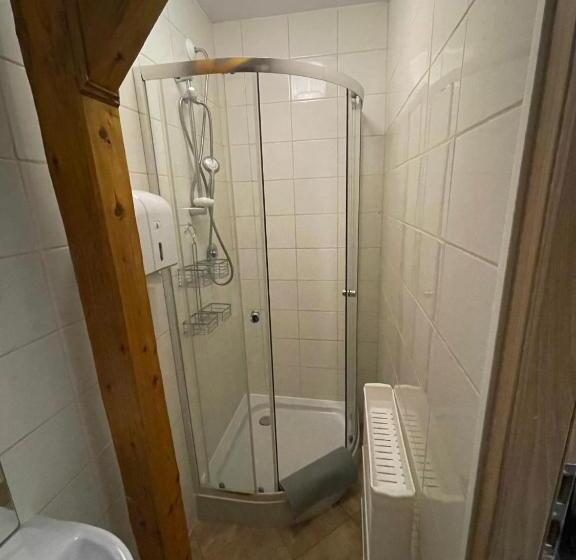 单人基本间, Antonina Pensjonprzykortach