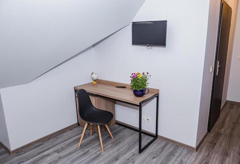 חדר סטנדרט, Do Poduchy