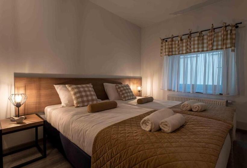 חדר דלוקס, Do Poduchy