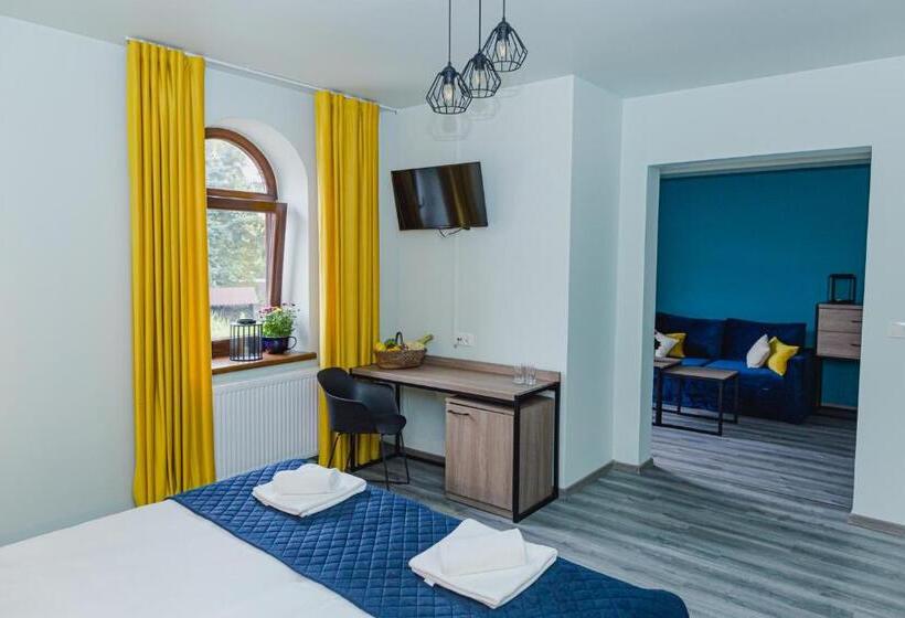 חדר משפתחתי סופריור, Do Poduchy