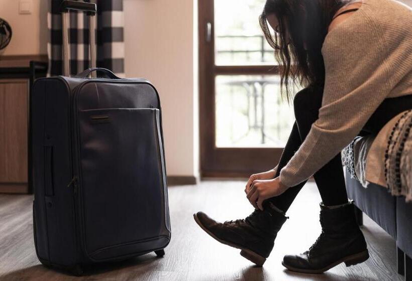 חדר משפתחתי סופריור, Do Poduchy