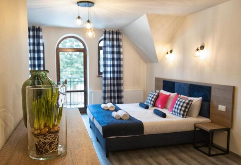 חדר משפתחתי סופריור, Do Poduchy