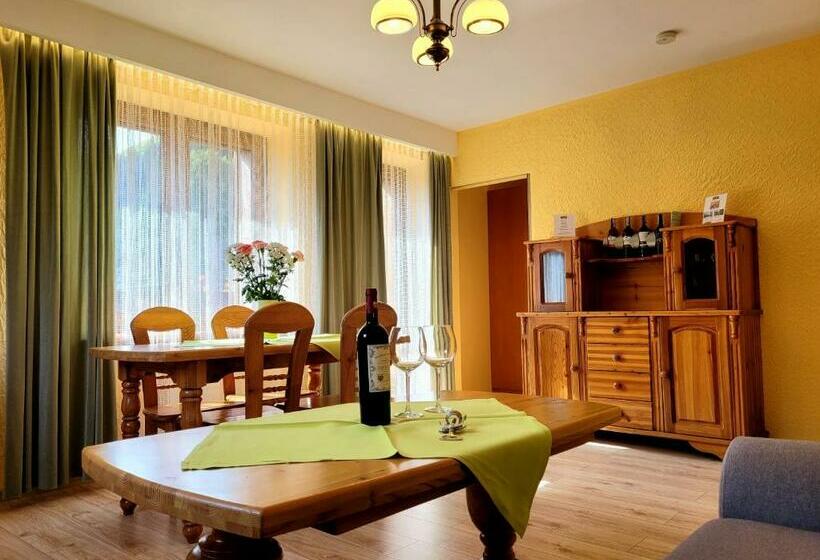 １ベッドルームのデラックスアパートメント, Rezydencja Leśny Dwór