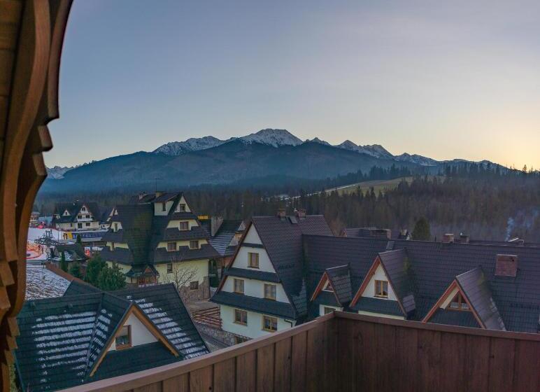 Quarto Estandar Vista Montanha, U Hanki