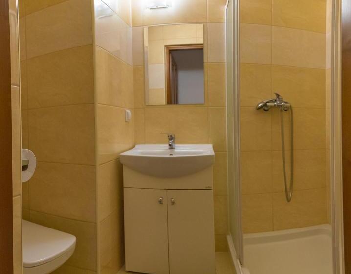 Номер Стандарт Вид на Горы, U Hanki