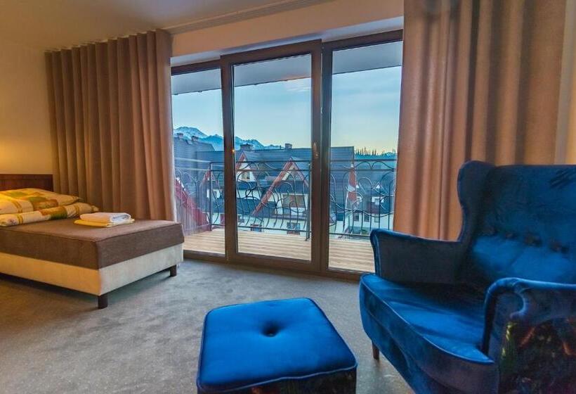 Семейный Номер Вид на Горы, U Hanki