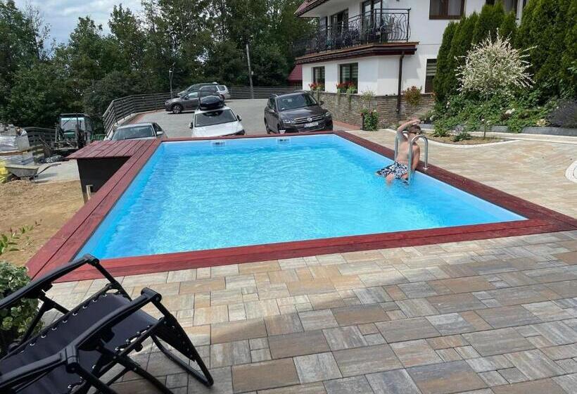 Четырехместный Номер Стандарт, U Hanki