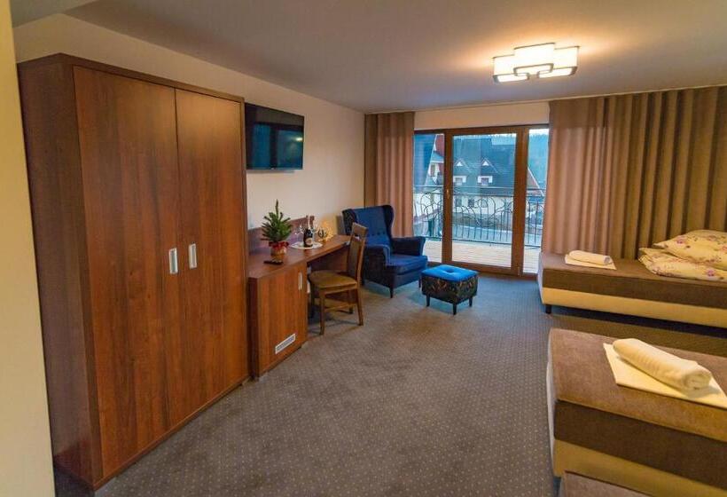 Четырехместный Номер Стандарт, U Hanki