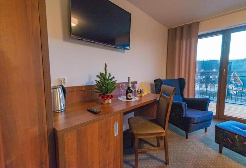 Четырехместный Номер Стандарт, U Hanki