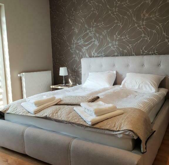 غرفة قياسية سرير كينج, Pod Strzechą