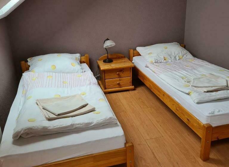 スタンダードルーム, Restauracja Joanna