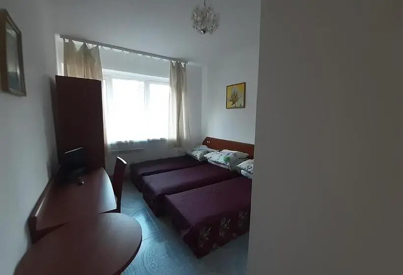 スタンダード４人部屋, Ośrodek Wypoczynkowy Mazowsze W Karpacz