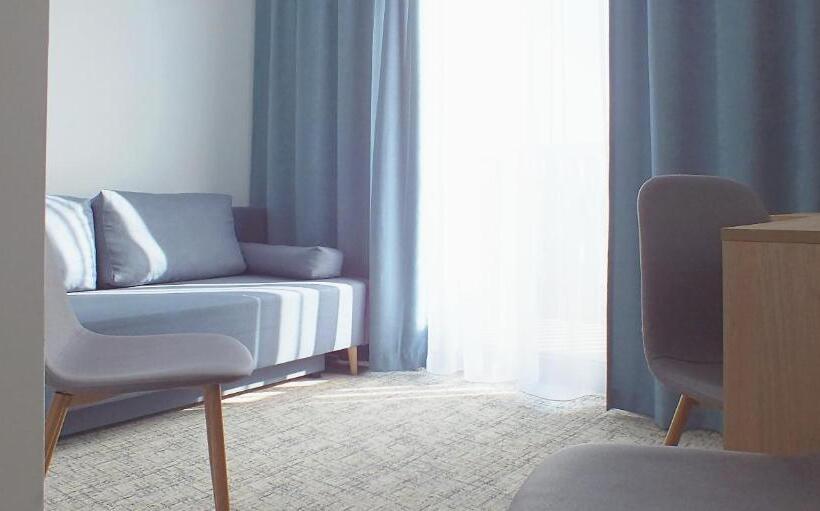 Семейное Студио, Awilla Ustka