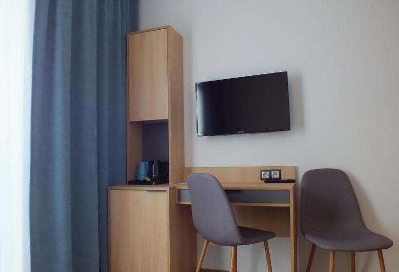 Семейное Студио, Awilla Ustka