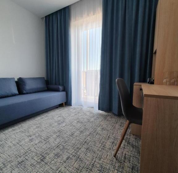 Семейное Студио, Awilla Ustka