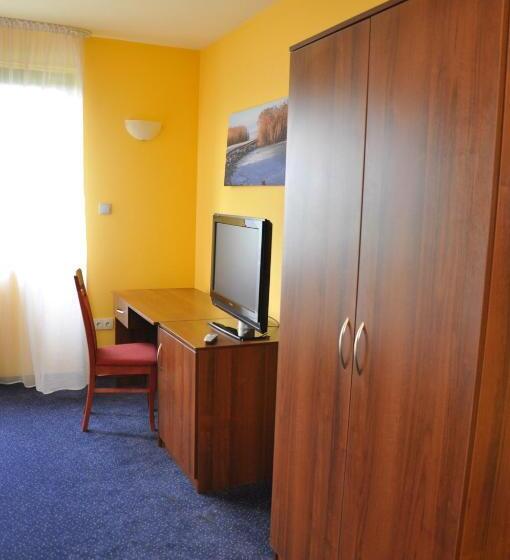 غرفة قياسية, Markiz łopuszno