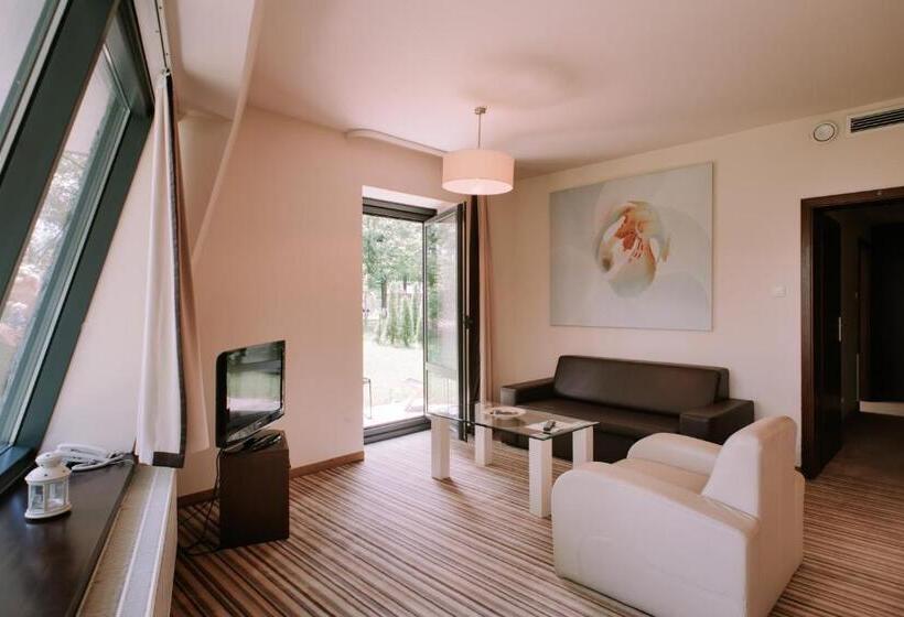 Apartamento 1 Dormitório, Szklane Domy