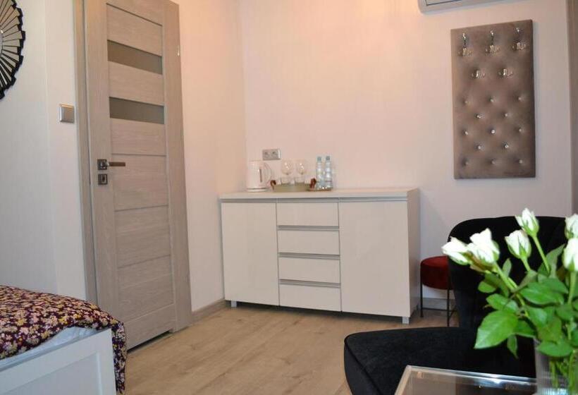 اتاق استاندارد, Villa Nova