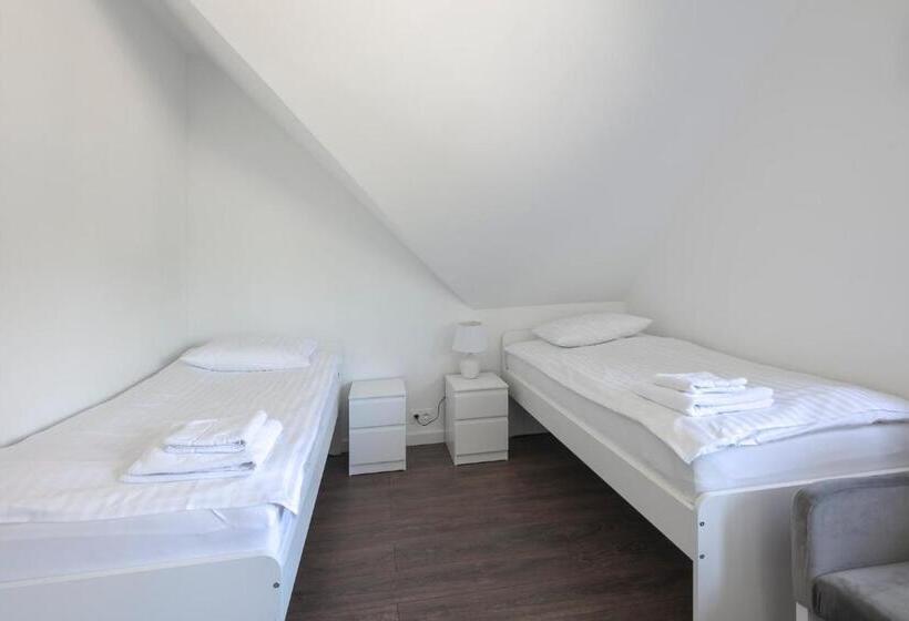 1 Bedroom Apartment Lake View, Apartamenty Zielona Lipka