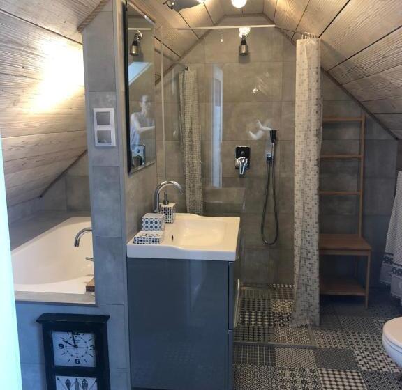 דירת חדר, Babushka Noclegi