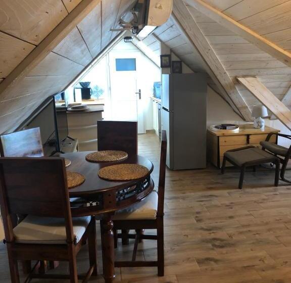 דירת חדר, Babushka Noclegi