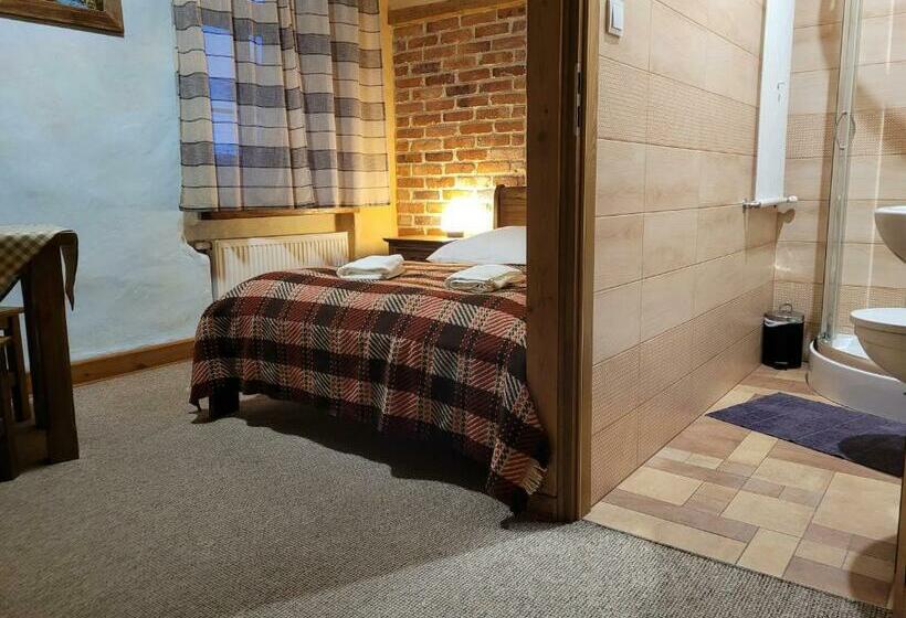 スタンダードトリプルルーム, Gościniec Pod Lipą