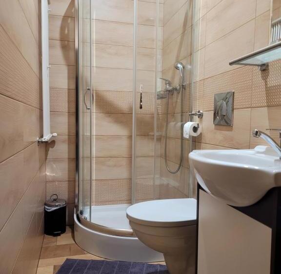 スタンダードトリプルルーム, Gościniec Pod Lipą