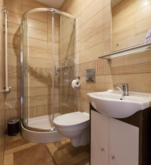 スタンダードトリプルルーム, Gościniec Pod Lipą