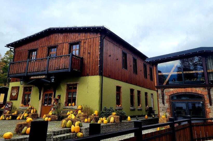 バルコニー付きスタンダードトリプルルーム, Gościniec Pod Lipą