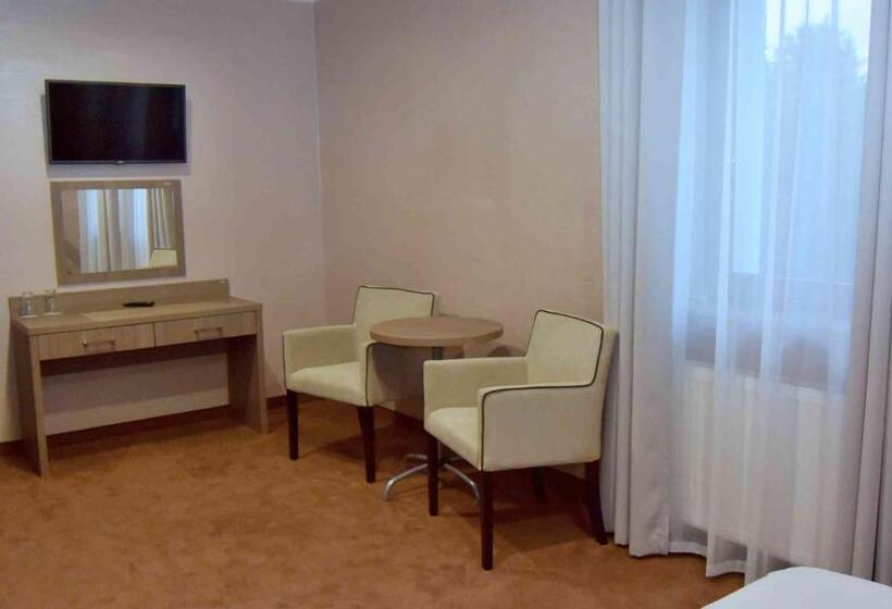 חדר סופריור, Gościniec Rycerski