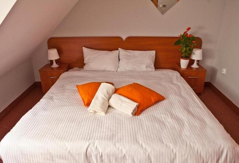 スタンダードルーム, Gosciniec Zacisze