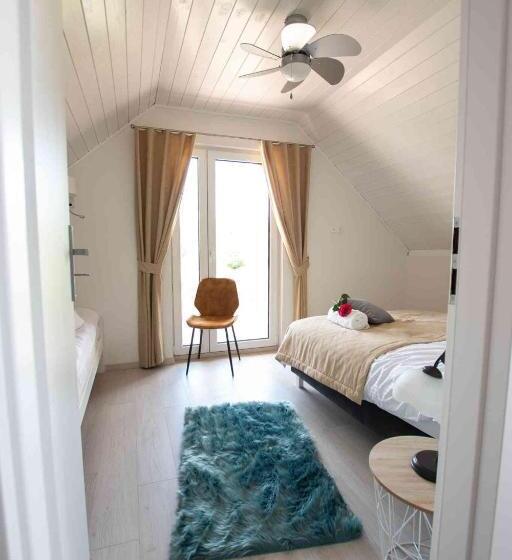 シャレー1寝室, Gosciniec Zacisze