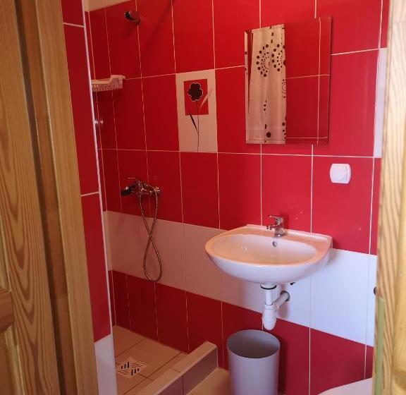 스탠다드 트리플 룸, Pokoje U Matusa