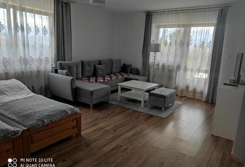 스탠다드 스튜디오 (전망), Pokoje U Matusa