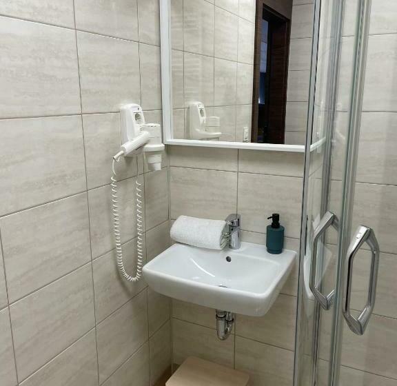 آپارتمان 1 خوابه با بالکن, Willa Królewska