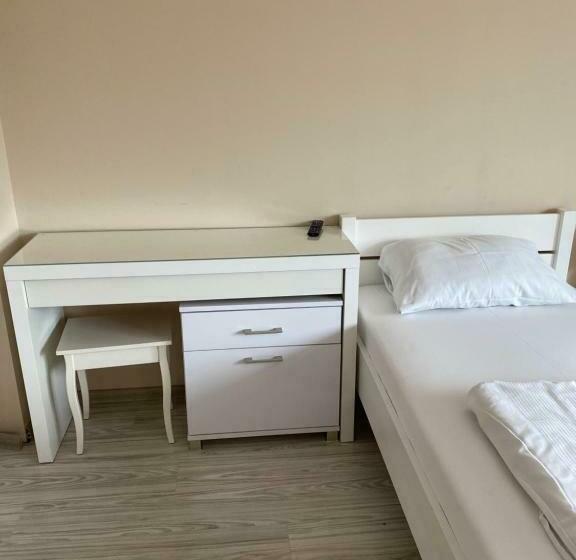 חדר סטנדרט עם טרסה, Zajazd We Młynie