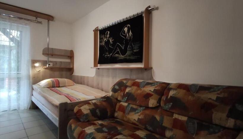 בקתת חדר, Agroturystyka Przylesie