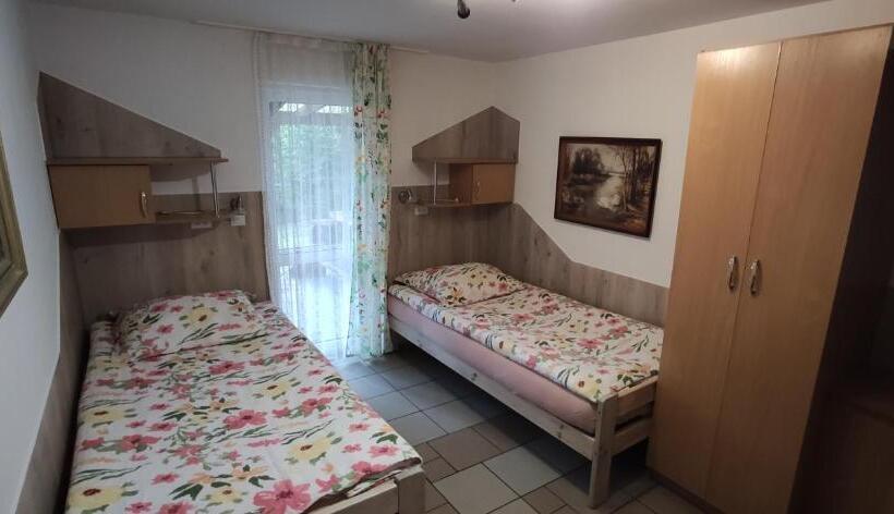 一居室别墅, Agroturystyka Przylesie