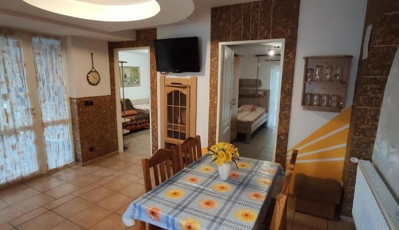 בקתת חדר, Agroturystyka Przylesie