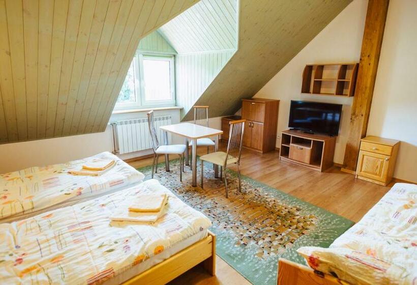 חדר סטנדרט לשלושה, Apartamenty I Pokoje U Barbary