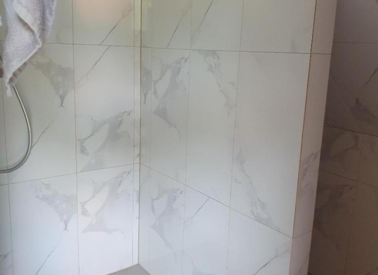 בקתת חדר, Domek Pod Akacjami