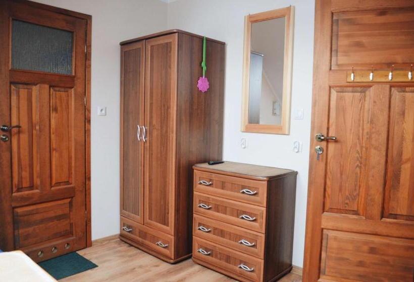 اتاق خانوادگی, Eko Zagroda Bocianie Gniazdo