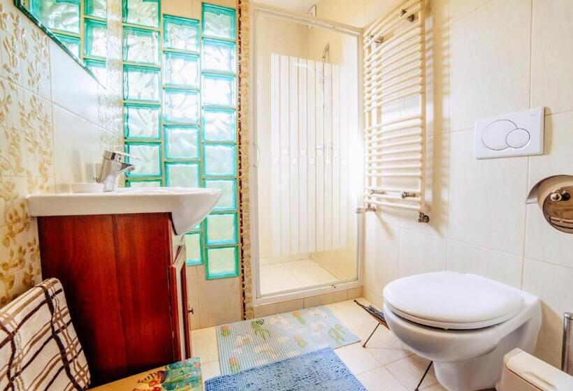 חדר סטנדרט, Gospodarstwo Agroturystyczne Rowerowa Przystań Jankesówka