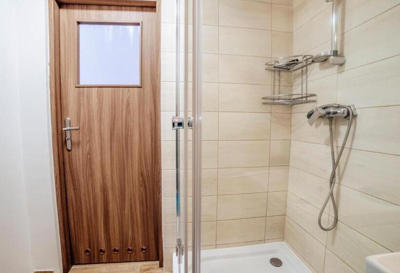 חדר סטודיו סטנדרד, Gospodarstwo Agroturystyczne Rowerowa Przystań Jankesówka