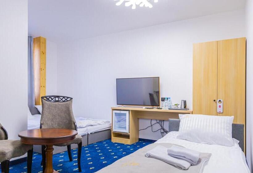 غرفة كومفورت ثلاثية, Magnolia