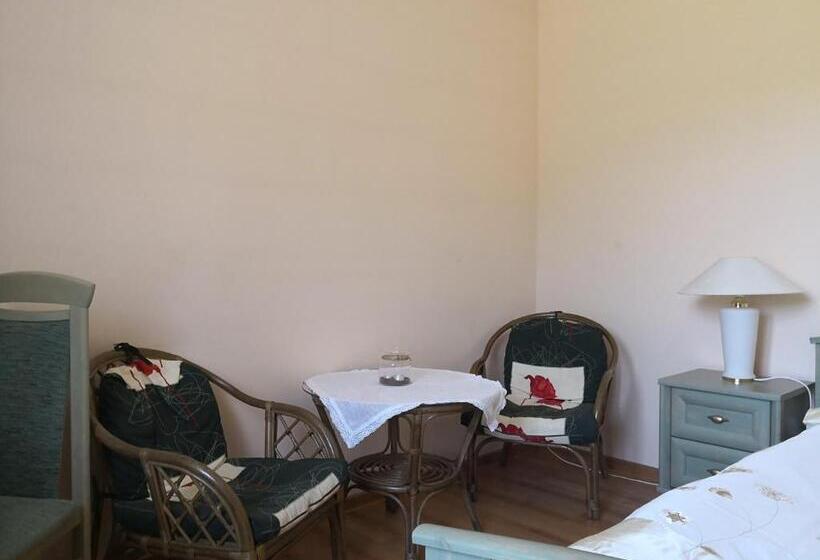 标准间, Pod Orłem